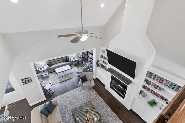 10 Heatherspring Way, Spring Lake, NC 28390