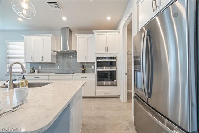 4687 Arboretum CIR 203, Naples, FL 34112