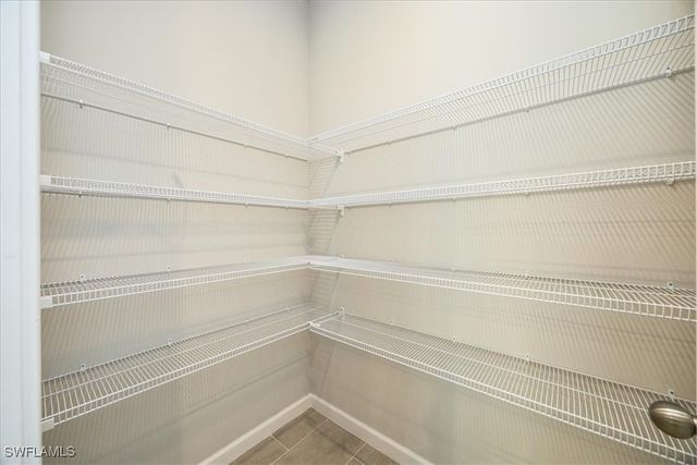 4687 Arboretum CIR 203, Naples, FL 34112