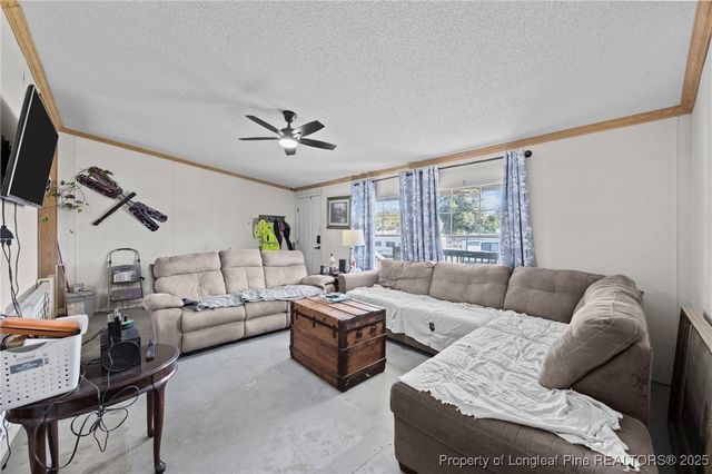 5238 Perry Oliver Drive, Hope Mills, NC 28348