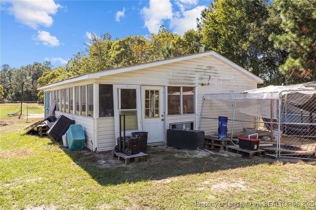 5238 Perry Oliver Drive, Hope Mills, NC 28348