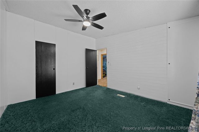 5238 Perry Oliver Drive, Hope Mills, NC 28348