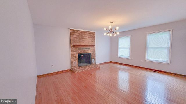 4703 CEDAR CT, Beltsville, MD 20705