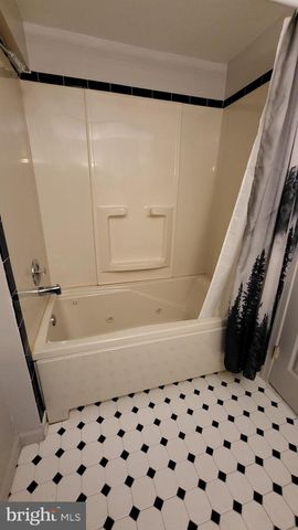 4703 CEDAR CT, Beltsville, MD 20705