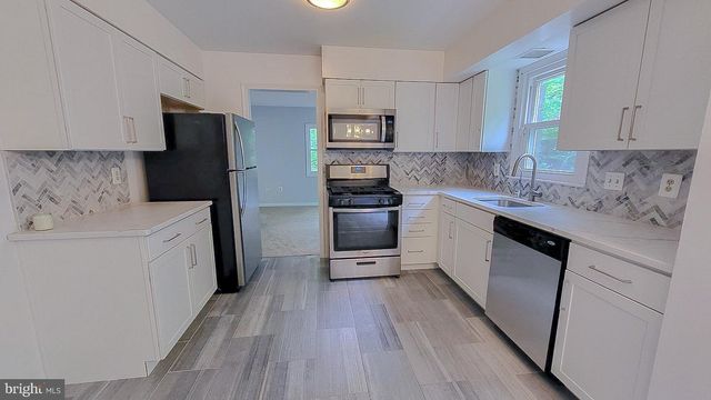 4703 CEDAR CT, Beltsville, MD 20705