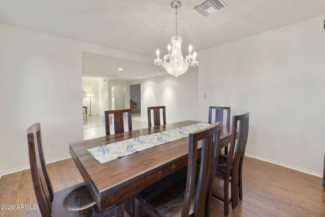 8651 E CAMELBACK Road, Scottsdale, AZ 85251