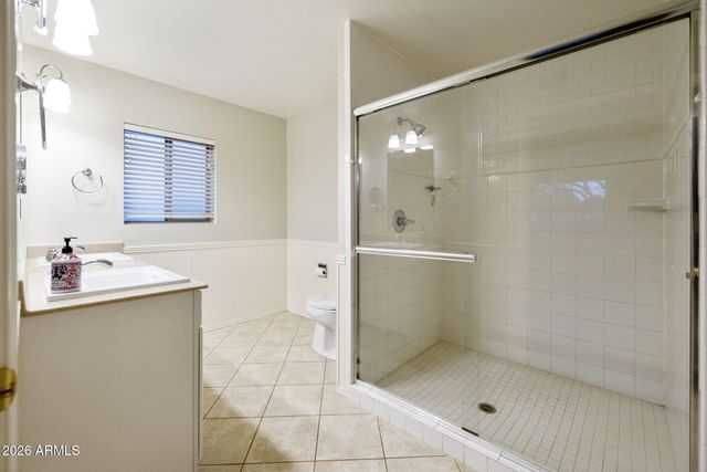 8651 E CAMELBACK Road, Scottsdale, AZ 85251