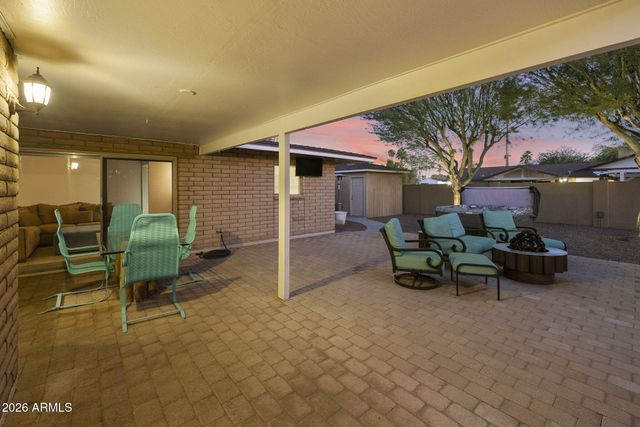 8651 E CAMELBACK Road, Scottsdale, AZ 85251