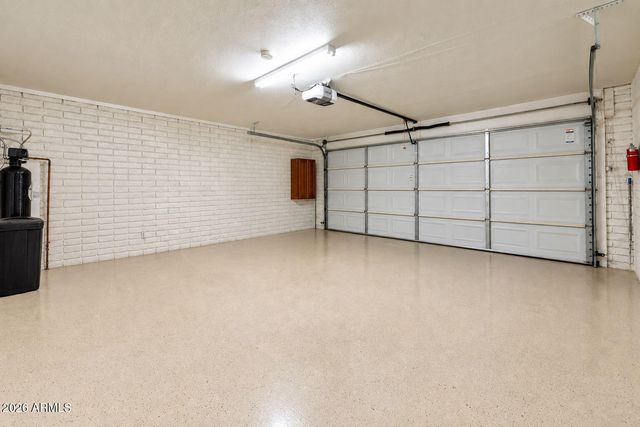 8651 E CAMELBACK Road, Scottsdale, AZ 85251