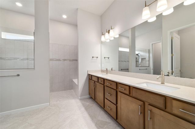 8828 SW 61ST LOOP, Ocala, FL 34481