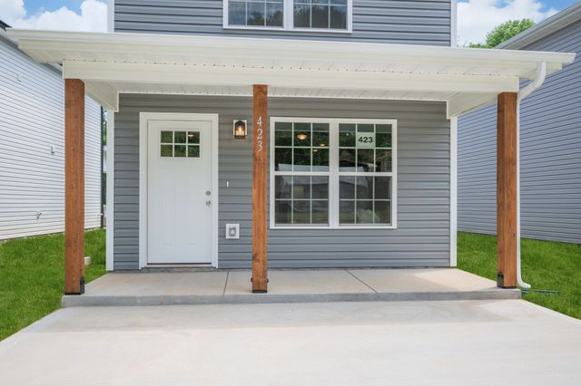 423 Via Drive, Clarksville, TN 37043