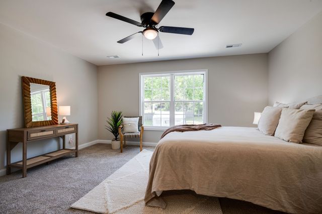 423 Via Drive, Clarksville, TN 37043