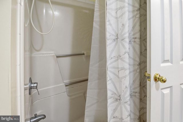 14199 DORIS CT, Woodbridge, VA 22191