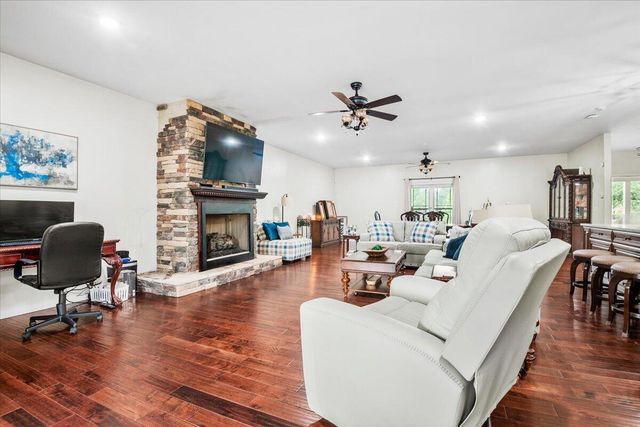 1798 Auger Springs Road, Corbin, KY 40701