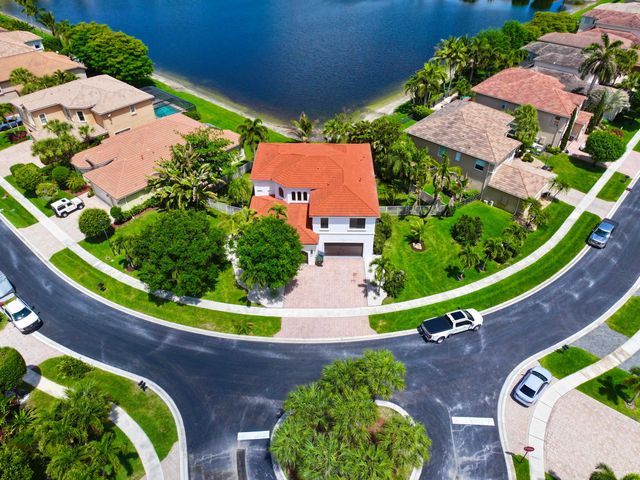 1324 Beacon Circle, Wellington, FL 33414