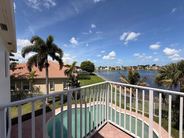 1324 Beacon Circle, Wellington, FL 33414