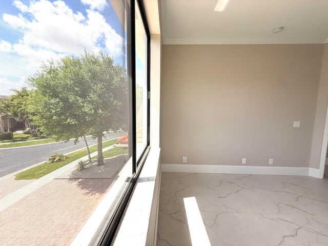 1324 Beacon Circle, Wellington, FL 33414