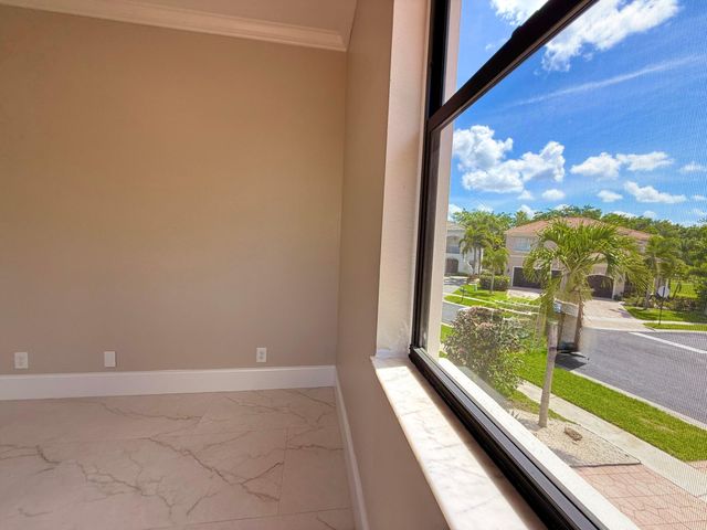 1324 Beacon Circle, Wellington, FL 33414