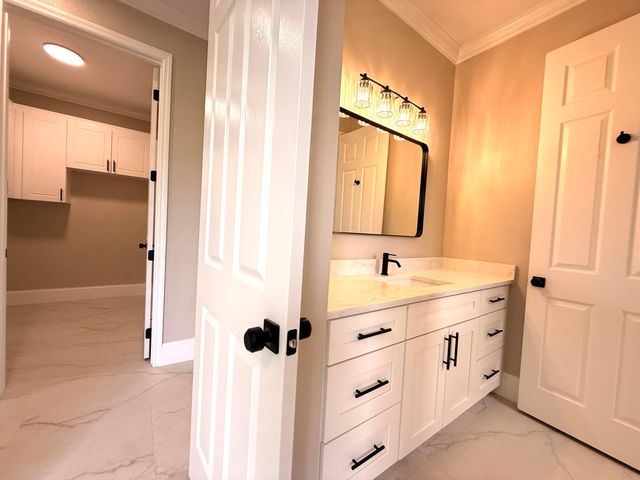 1324 Beacon Circle, Wellington, FL 33414