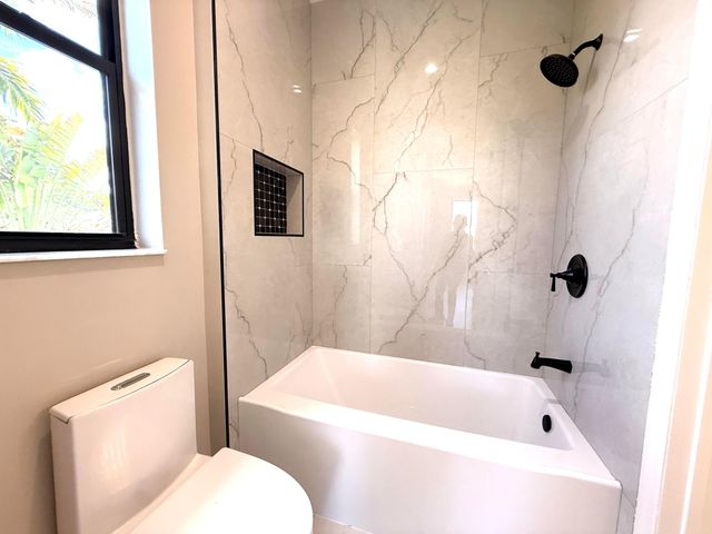 1324 Beacon Circle, Wellington, FL 33414