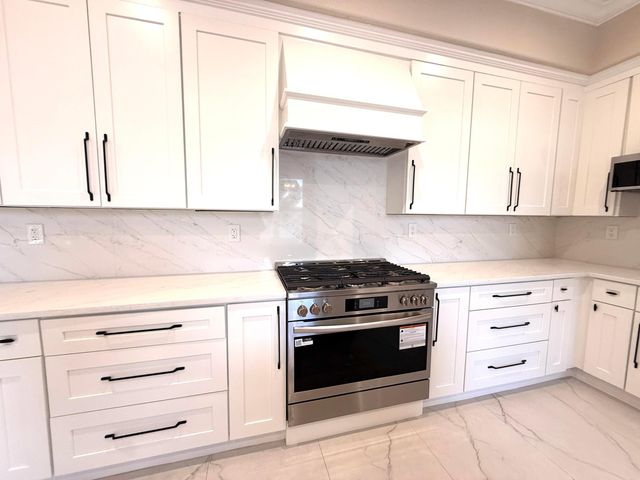 1324 Beacon Circle, Wellington, FL 33414