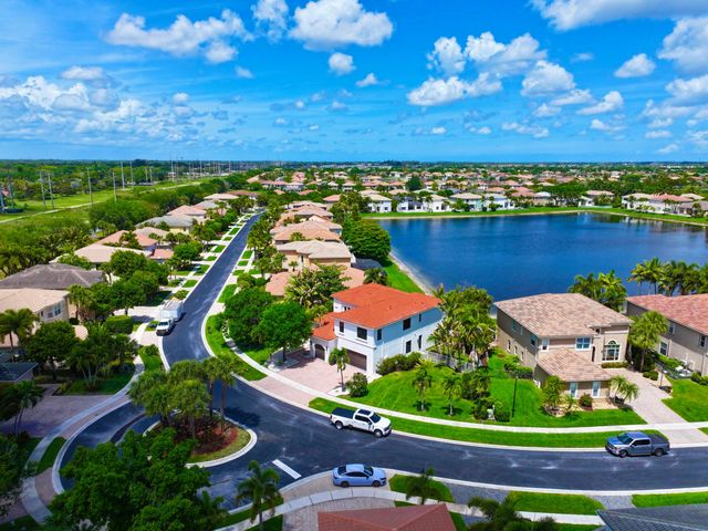 1324 Beacon Circle, Wellington, FL 33414