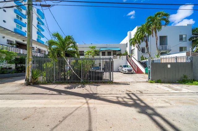 249 Collins Avenue, Miami Beach, FL 33139