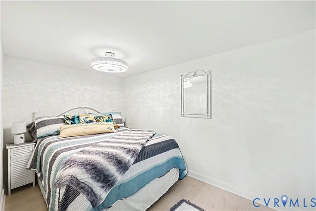 1675 Daniel Ave, North, VA 23128