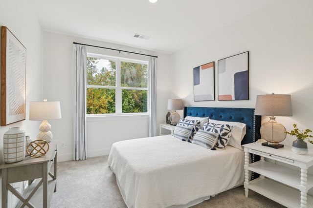 140 Valentine Aly, Nashville, TN 37218