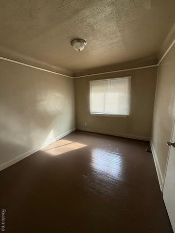 17515 Northlawn Street, Detroit, MI 48221