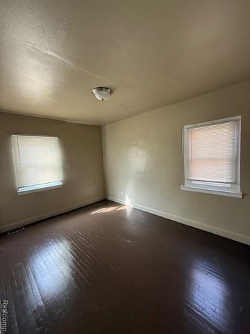 17515 Northlawn Street, Detroit, MI 48221