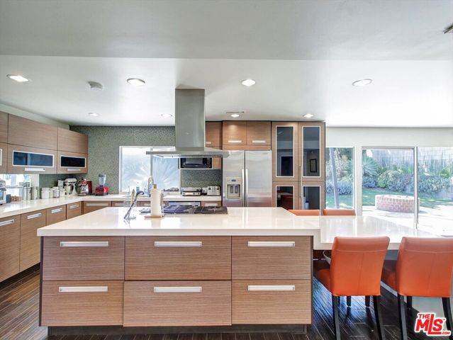 6763 Radlock Avenue, Los Angeles, CA 90056