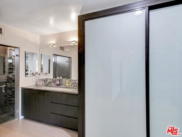 6763 Radlock Avenue, Los Angeles, CA 90056