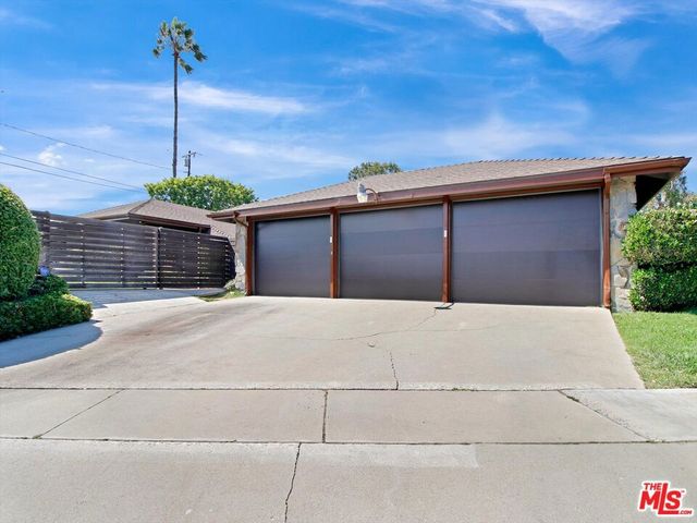 6763 Radlock Avenue, Los Angeles, CA 90056
