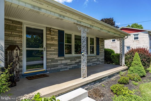 4107 TROWBRIDGE RD, York, PA 17402