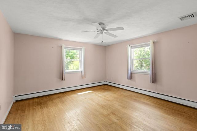 4107 TROWBRIDGE RD, York, PA 17402