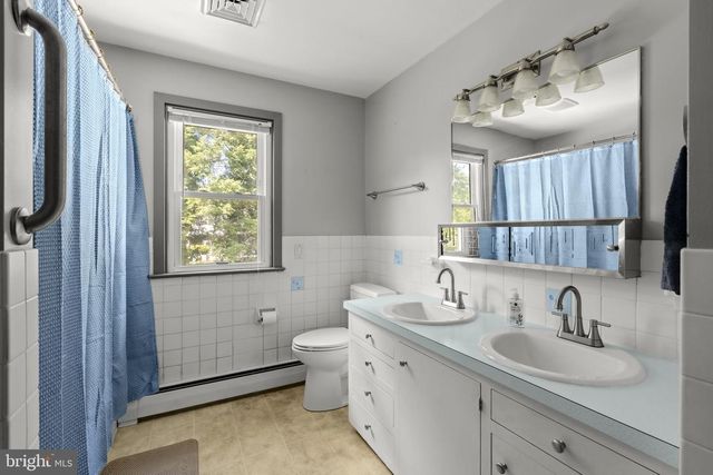 4107 TROWBRIDGE RD, York, PA 17402
