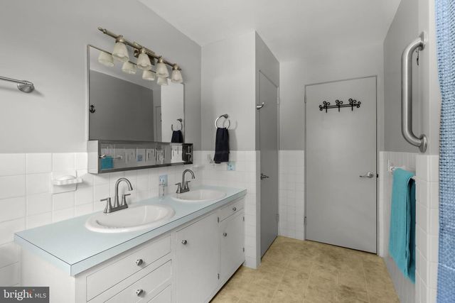4107 TROWBRIDGE RD, York, PA 17402