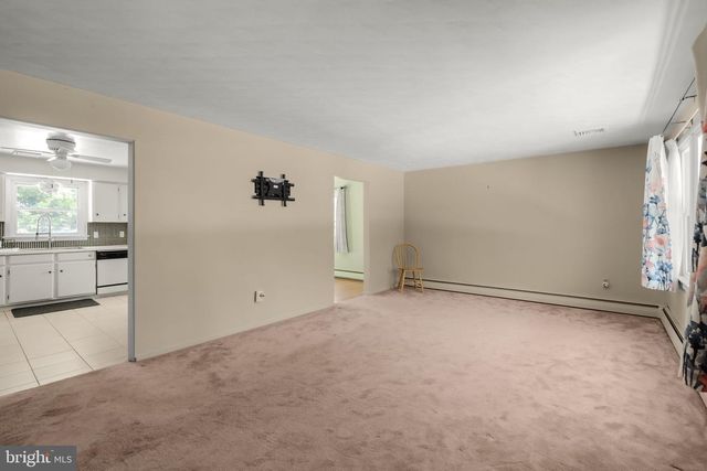 4107 TROWBRIDGE RD, York, PA 17402