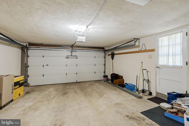 4107 TROWBRIDGE RD, York, PA 17402