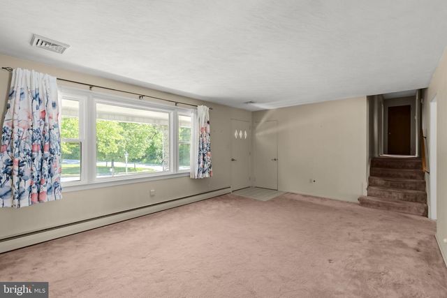 4107 TROWBRIDGE RD, York, PA 17402