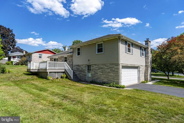 4107 TROWBRIDGE RD, York, PA 17402