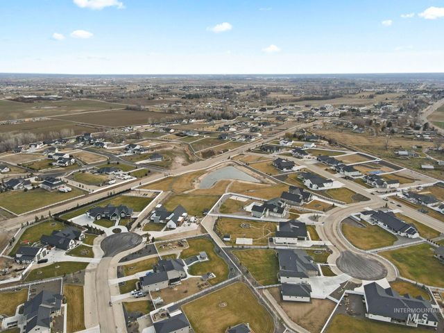 15337 Pronghorn Dr, Caldwell, ID 83607