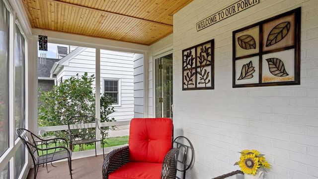 606 Gilbert Avenue, Eau Claire, WI 54701