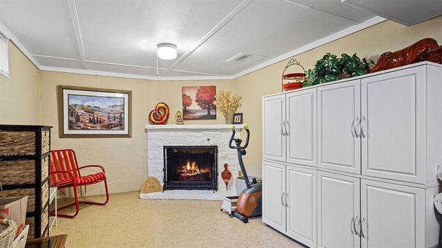 606 Gilbert Avenue, Eau Claire, WI 54701