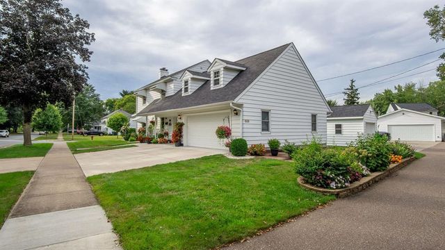606 Gilbert Avenue, Eau Claire, WI 54701