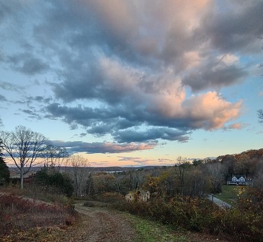 11 Kings Highway, Chester, CT 06412