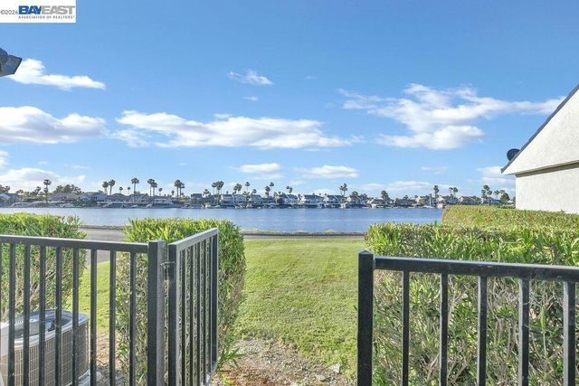 5739 Cutter Loop, Discovery Bay, CA 94505