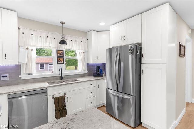 10060 Salem Warren Road, Salem, OH 44460