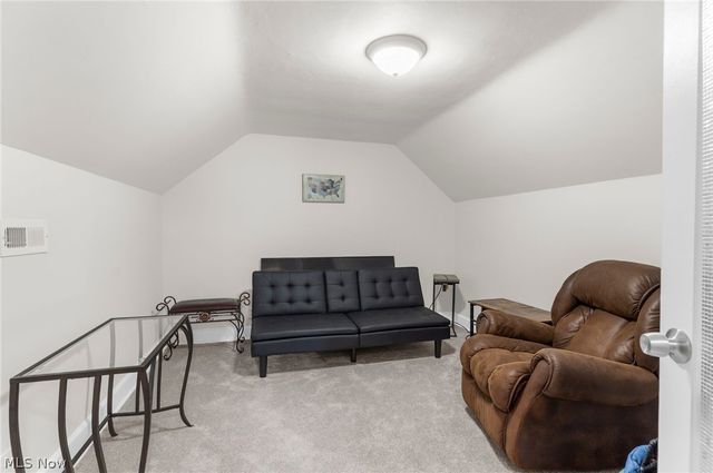 10060 Salem Warren Road, Salem, OH 44460